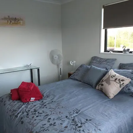 My Place Bnb Tuatapere Exterior foto